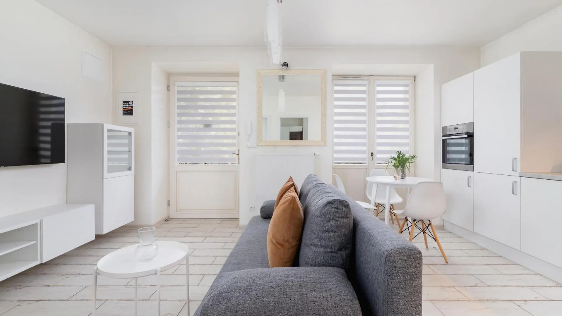 One Bedroom Apartment In The Centre - Sarego 16 Krakow