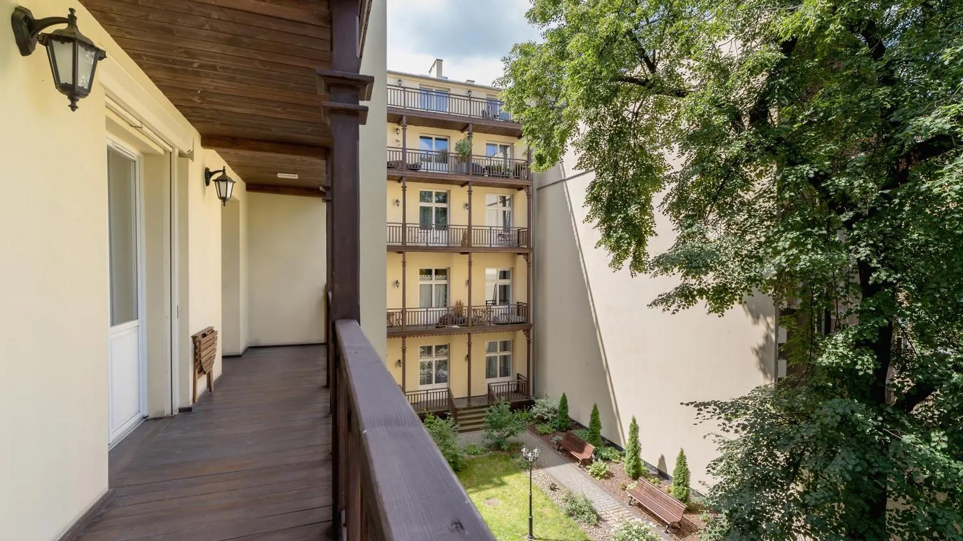One Bedroom Apartment In The Centre - Sarego 16 Krakow Poland