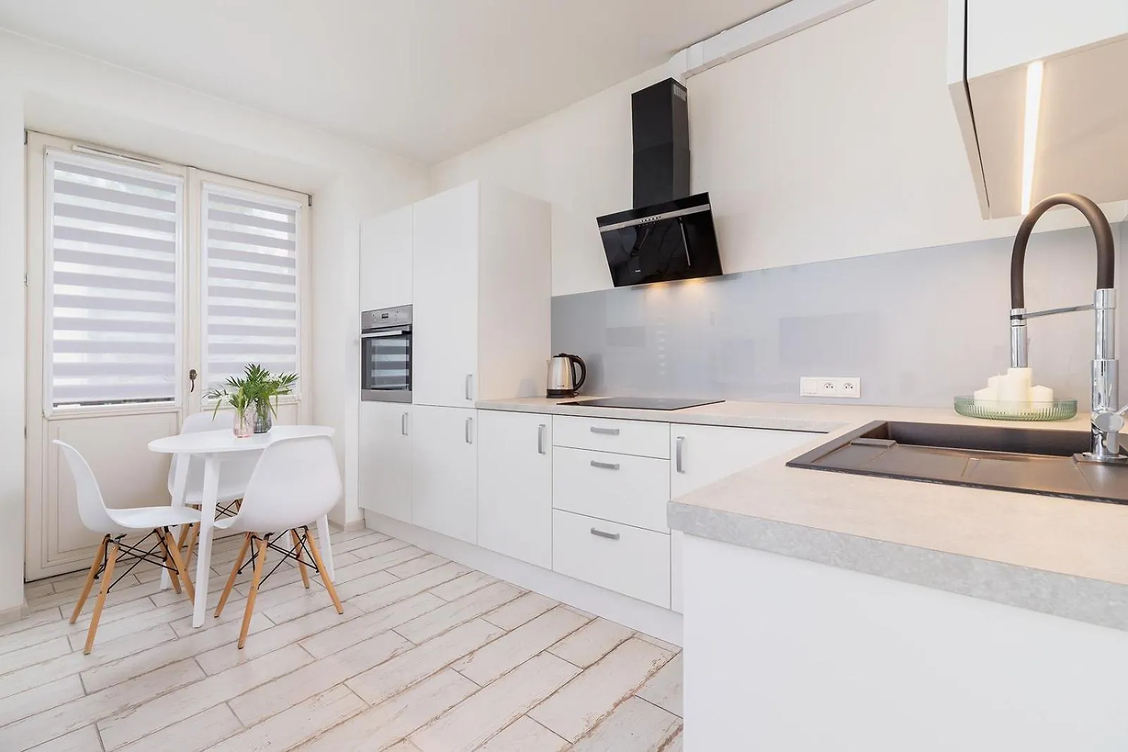 One Bedroom Apartment In The Centre - Sarego 16 Krakow Poland