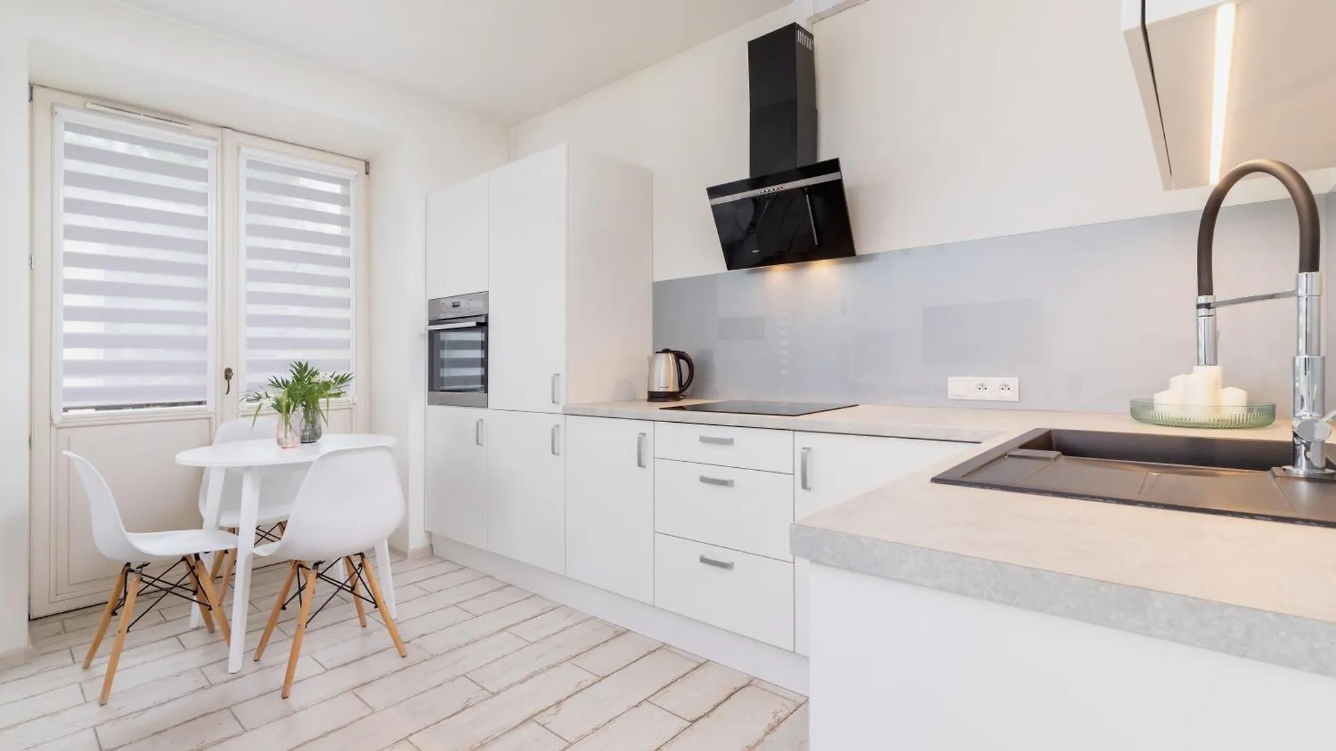 One Bedroom Apartment In The Centre - Sarego 16 Cracovia